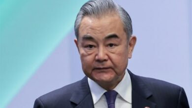 وانغ يي: الصين تتفهم وتدعم المواقف الروسية