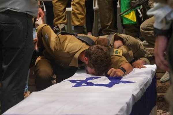 انتحار ضابط صهيوني بسبب مشاكل نفسية ناجمة عن حرب غزة /النظام الصهيوني , جيش الاحتلال , قطاع غزة , عملية طوفان الأقصى , مشاكل نفسية