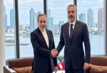 مقتل 11 بحارًا وفقدانهم إثر الهجوم على سفينتين في البحر الأسود / وزير الخارجية التركي , وزير الخارجية الإيراني , هاكان فيدان , عباس عراقجي , العلاقات التركية الإيرانية