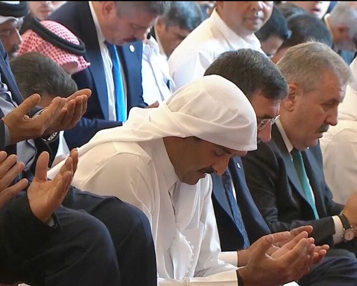 The different clothing of the Emir of Qatar was the subject of Haniyeh’s funeral + photo