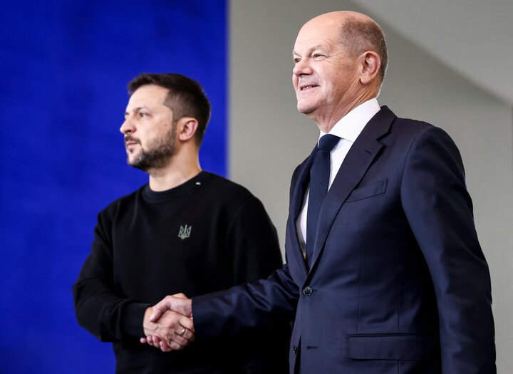 Schultz traveled to Kiev after 2 and a half years