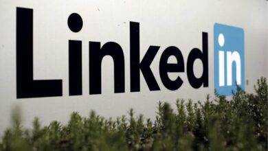 “LinkedIn” made public the private information of its users
