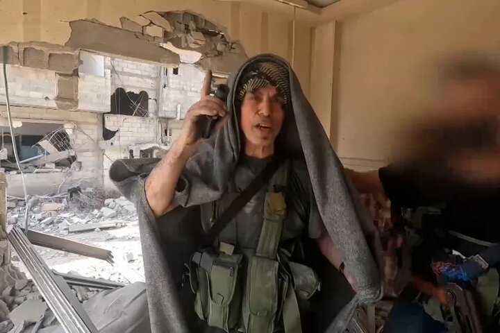 Publishing images of martyr Sanvar on the battlefield for the first time