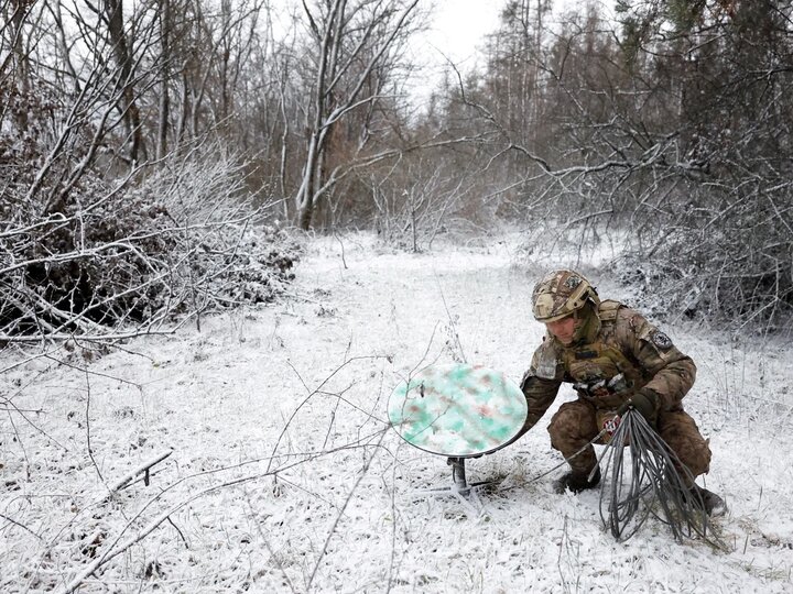 US warning to Ukraine to disable Starlink