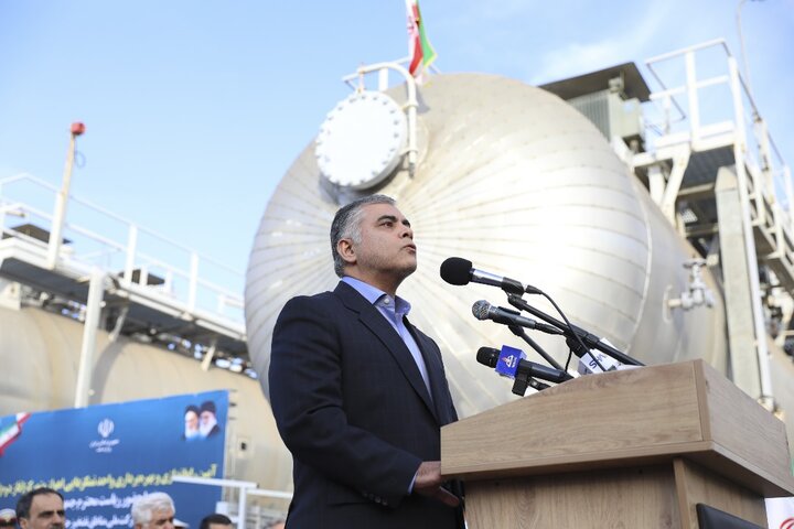 America boycotted the Iranian oil minister