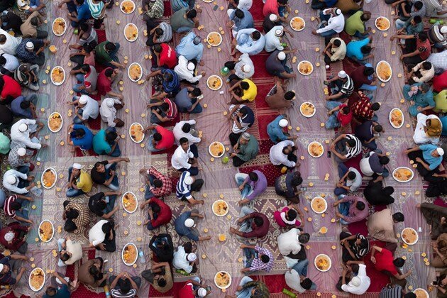 رمضان در عمان؛ از افطارهای دستهجمعی تا حفظ قرآن کودکان