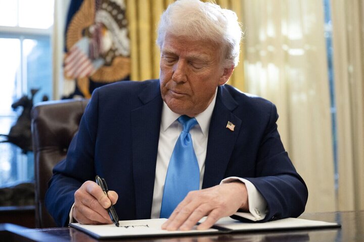 Trump: Illegal immigrants are a bigger threat than Putin