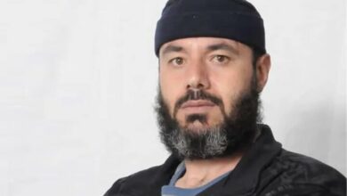 Who is the prisoner of a Palestinian free -prisoner who was sentenced to life in five times?