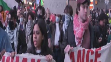 Widespread anti -war demonstration in New York+ Movie