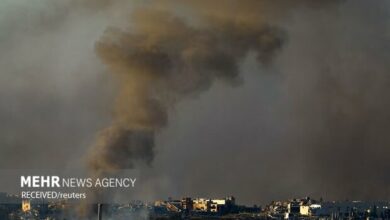 Zionist and southern artillery and marine attacks against the center and south of the Gaza Strip