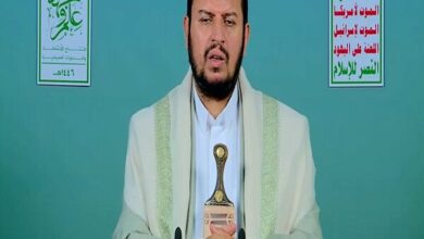 Al -Houthi: Israeli enemy pours US bombs on the head of Gaza