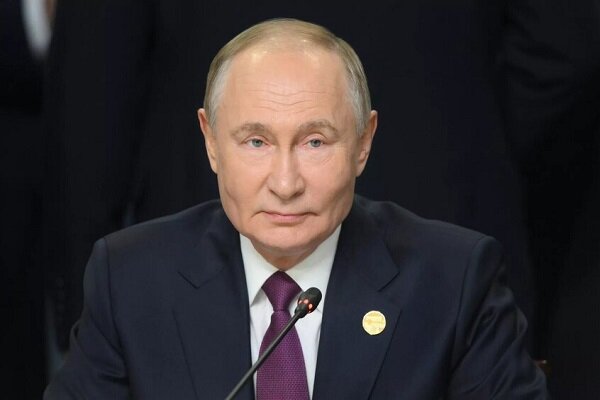 Putin Accuses NATO of Providing Strong Intelligence and Arms Support to Ukraine /Russia , Ukraine , NATO , Vladimir Putin , Military
