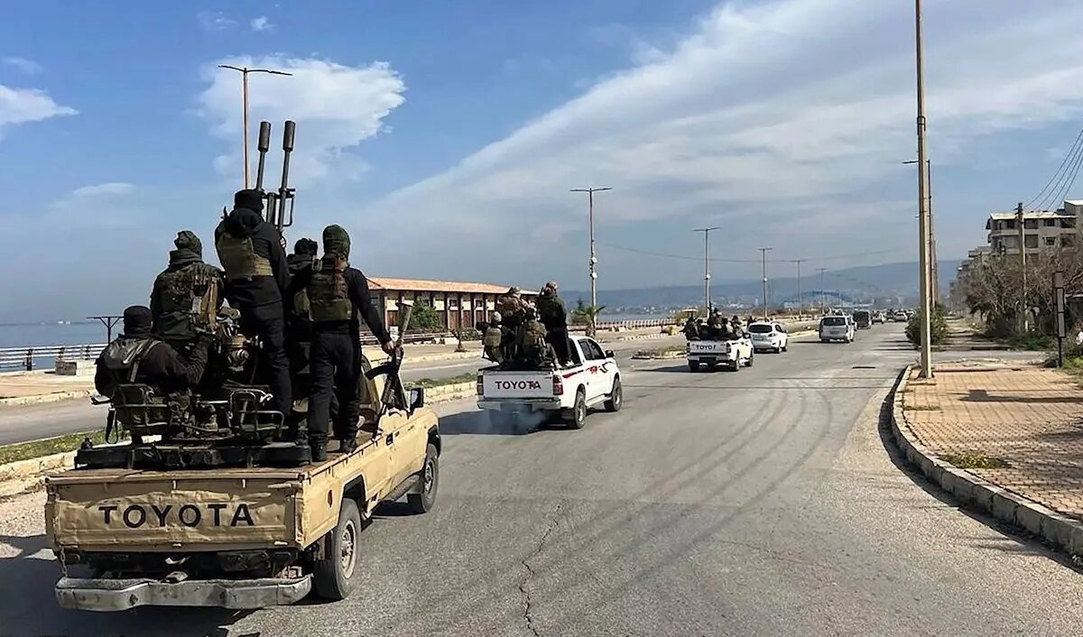 Joulani Regime Claims Arrest of Senior Military Officials from Syrian Government /Syria , Joulani regime , military arrests , border security , Lebanon
