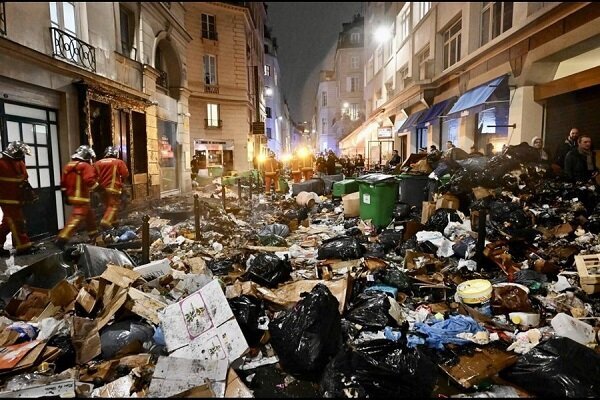 Northern France Overwhelmed by Garbage as Municipal Workers Protest /France , strike , garbage , municipal workers , Lille