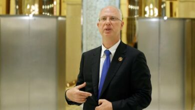 Putin's Envoy to Meet with US Representatives in Miami for Ukraine Talks /Russia , Ukraine , United States , Diplomacy , Donbas