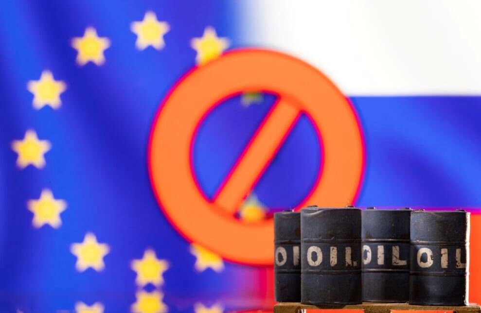 EU Considers Ban on Maritime Services for Russian Oil Exports /Russia , oil exports , EU sanctions , maritime services , energy market