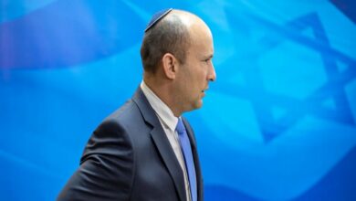Israeli Analyst: Iran's Hack of Bennett's Phone Puts Israel in a Difficult Position /Iran , Israel , Cyberattack , Hacking , Naftali Bennett