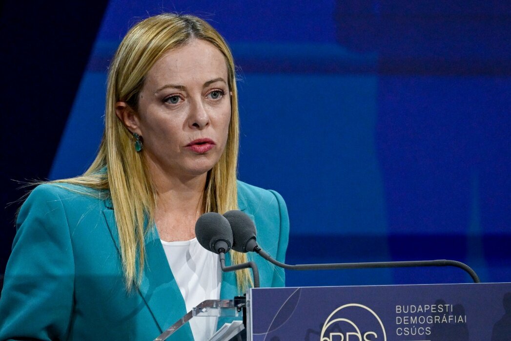 Italy Rejects Sending Troops to Ukraine, Cites EU Sanctions' Economic Impact /Italy , Ukraine , Giorgia Meloni , Matteo Salvini , EU sanctions