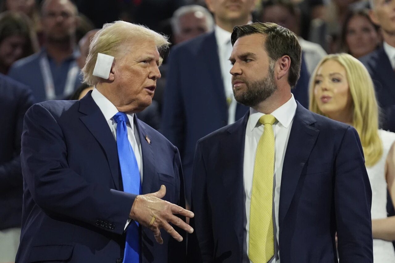 VP Vance Hints at Positive Developments in Ukraine Crisis /Ukraine crisis , J.D. Vance , Donald Trump , Russia , diplomatic efforts