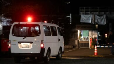 15 Injured in Knife and Chemical Attack at Japanese Tire Factory /Japan , attack , stabbing , chemical , factory