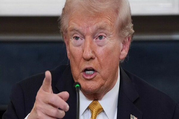 Trump Claims Venezuela Elections Won't Occur Within 30 Days, Stresses Need for Political and Economic Reforms /Donald Trump , Venezuela , Nicolás Maduro , U.S. intervention , political transition