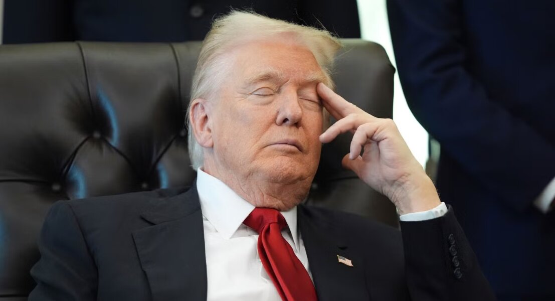 Trump Faces Health Concerns as Signs of Aging Become Apparent /Donald Trump , health concerns , aging , Wall Street Journal , US politics