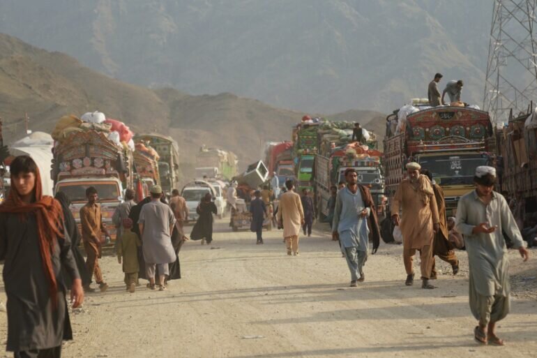 Austria Allocates $1 Million in Aid for Returning Afghan Migrants /Afghanistan , migration , humanitarian aid , UNHCR , Austria