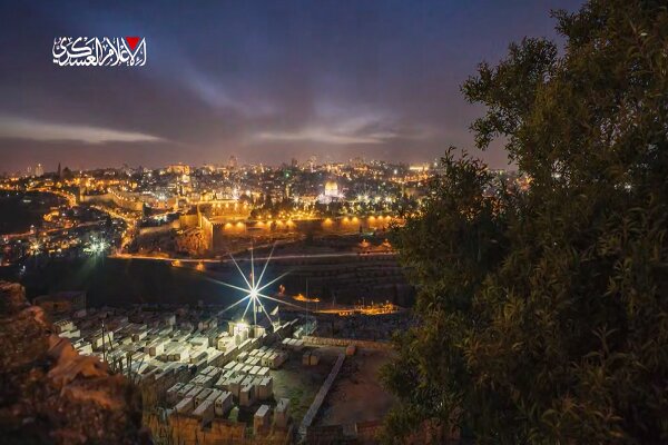 Al-Qassam Brigades Extend Ramadan Greetings to Palestinian People and Islamic Ummah /Al-Qassam Brigades , Hamas , Ramadan , Palestinian Resistance , Abu Obeida