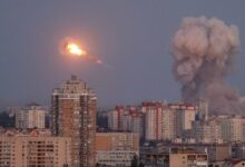 Russia Launches Air Strikes on Kyiv, Ukraine's Air Defense Responds /Russia , Ukraine , Kyiv , air strike , air defense