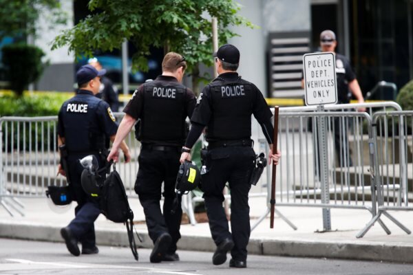 Shooting at Rhode Island Hockey Rink Leaves Three Dead /Rhode Island , Shooting , Hockey Rink , Fatalities , Injuries