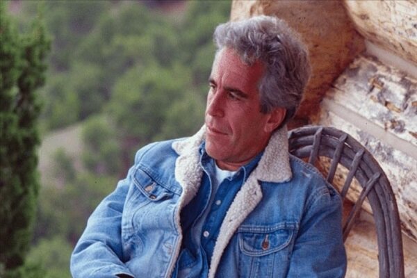 UK Police Investigate Epstein's Use of British Airports for Trafficking /Jeffrey Epstein , UK police , human trafficking , Stansted Airport , sex offender