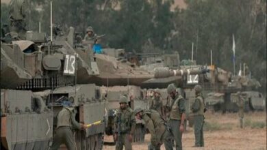 Israeli Forces Establish Checkpoint in Syrian Village, Conduct House Raids /Syria , Israel , Quneitra , Ain al-Zeewan , Military Incursion