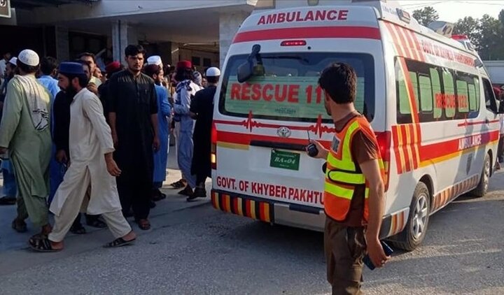 Deadly Road Accident in Pakistan Kills 11 After Bus Collides with Concrete Truck /Pakistan , Road Accident , Sindh Province , Bus Crash , Fatalities