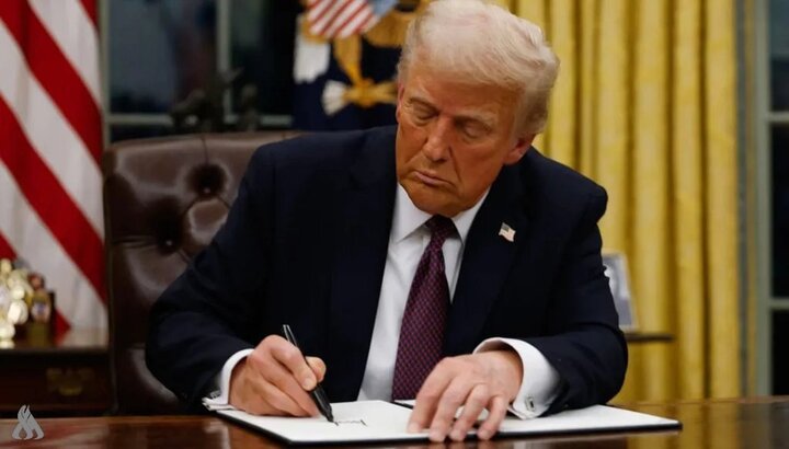 President Trump Signs 10% Tariff on All Imported Goods /Donald Trump , US Tariffs , Trade Policy , Supreme Court , Import Goods