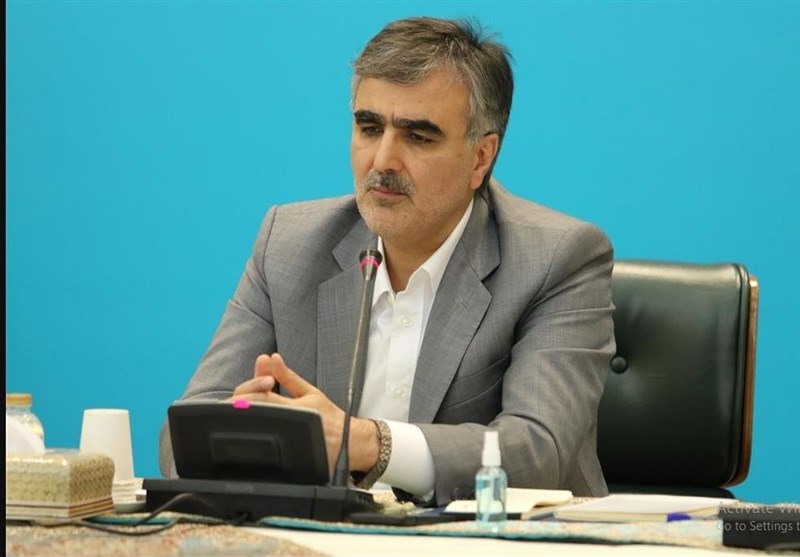 فرزین: ابلاغ آیین نامه پرداخت تسهیلات کارمندان بانکهای خصوصی/ گزارش وام کارمندان بانک مرکزی هم منتشر میشود