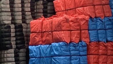 فروش پوشاک قاچاق در روز روشن/ دستگاه های نظارتی نمیخواهند ببینند + فیلم