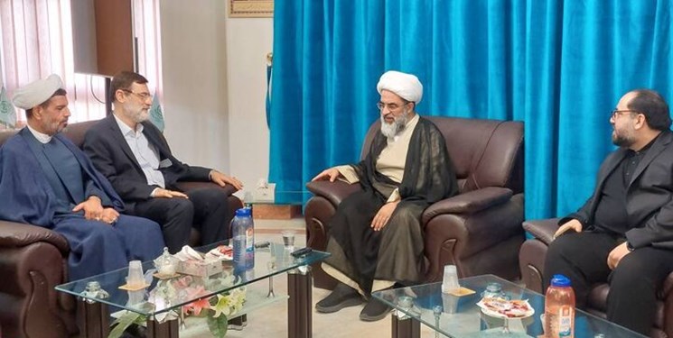 آیتالله فاضل لنکرانی: وقتی شهدا را الگوی جوانان قرار ندهیم افراد کاذب و بیاساس الگو میشوند