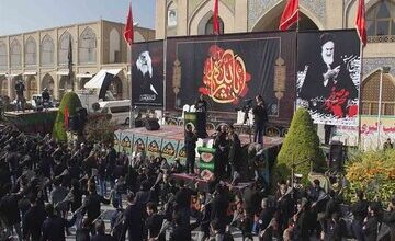 رسم خاص نصفجهان در امتداد عزاداری محرم/ برپایی روضههای ۱۰۰ ساله تا «نخلگردانی» ۹۰۰ ساله