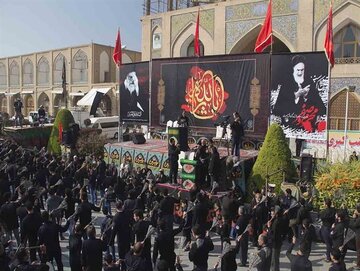 رسم خاص نصفجهان در امتداد عزاداری محرم/ برپایی روضههای ۱۰۰ ساله تا «نخلگردانی» ۹۰۰ ساله