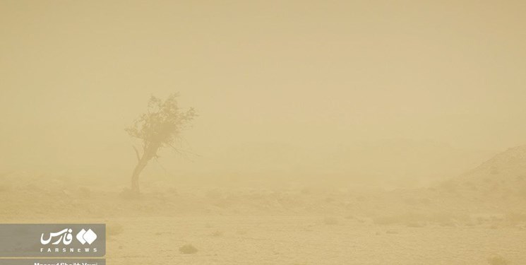 سرعت طوفانهای ۱۲۰ روزه در زابل به ۱۰۴ کیلومتر بر ساعت رسید