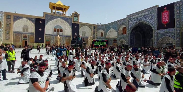 فیلم| کفنپوشی مردم قم در عزای روز عاشورا