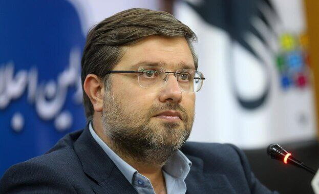 قرارگیری۳۰۰پلاک در«ملک آباد»شهر ری درخطوط فشارقوی برق/تمهیدات شهرداری تهران برای جابجایی دکلها