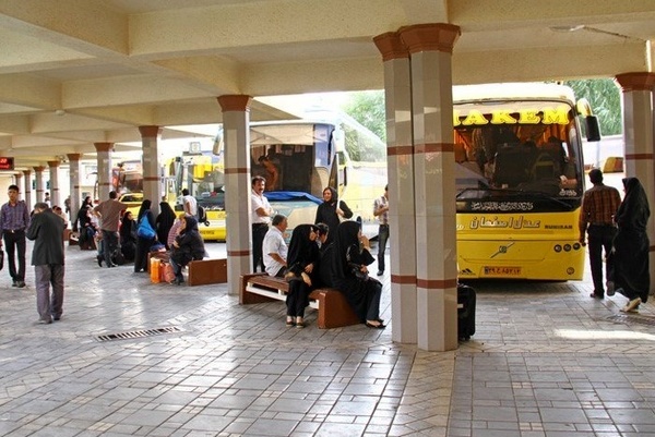 قیمت اتوبوس زیرخاکی داخلی به ۲۵ میلیارد تومان رسید/ناوگان اتوبوسی در دو سال نصف شد/ امکان خرید بلیت لحظه آخری نیست