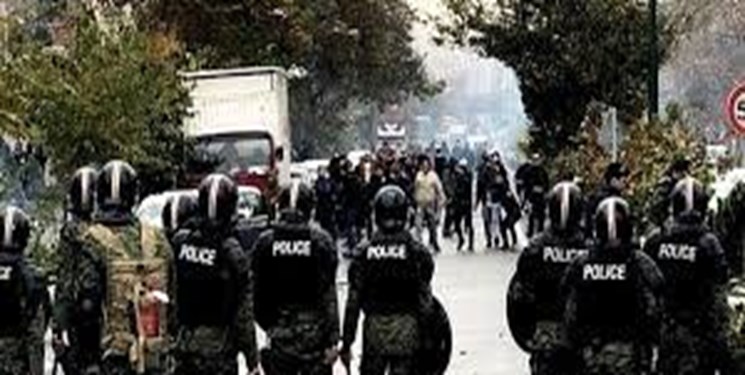 لوموند: خسارات آشوبها به بخش گردشگری فرانسه فاجعهبار خواهد بود