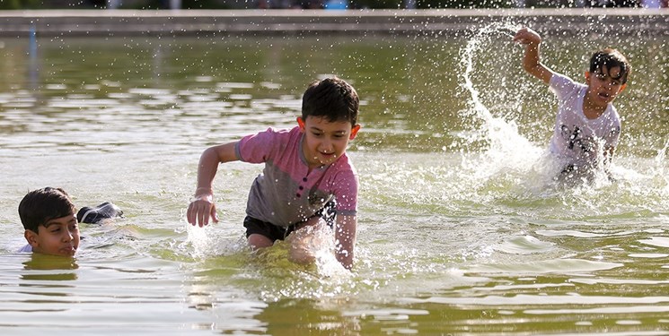 ماندگاری گرما در کشور تا فردا