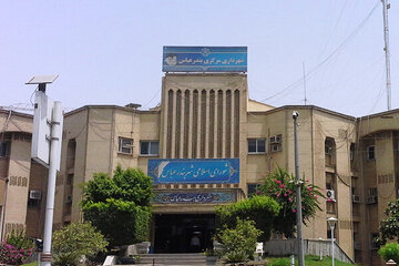 نقد سیستم اداری و روابط حاکم بر شهرداری بندرعباس و سازمانهای تابعه