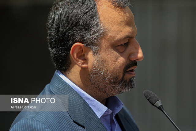 پیشنهاد وزارت اقتصاد تغییر فرمول و زمان اجرای بخشنامه نرخ خوراک پتروشیمیها است