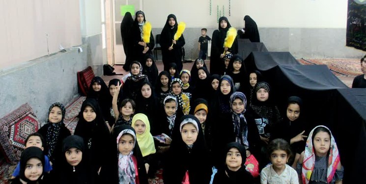 کودکانی که صادقانه و دلنشین عزاداری میکنند