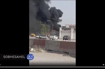 آتشسوزی سه تریلی در یک پمپ بنزین در بندر عباس