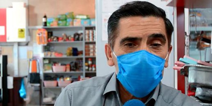 آزادهای که لباس کار و تولید به تن کرد